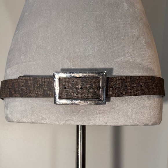 Michael Kors Accessories - Michael Kors reversible Brown or black Patterned Belt